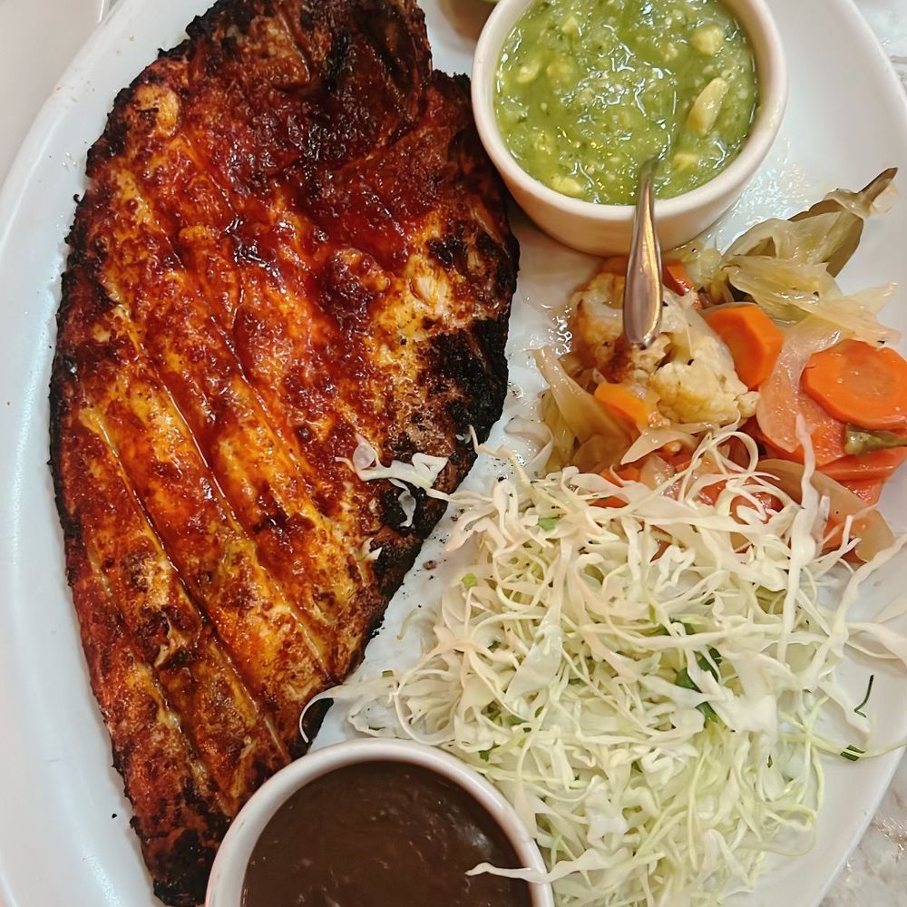 Este - Pescado Zarandeado - Seafood Near Me - Austin, Texas Este - Pescado Zarandeado - Seafood Near Me - Austin, Texas