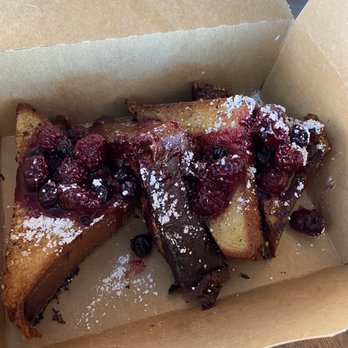 Lookout Rooftop - French toast - Bars Near Me - Boston, Massachusetts Lookout Rooftop - French toast - Bars Near Me - Boston, Massachusetts