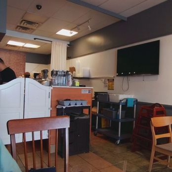 New York Pho House - Inside - Halal Near Me - Flushing, New York