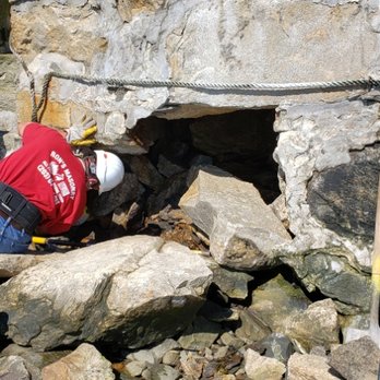 Ron's Masonry - Water retaining wall repair - Masonry/Concrete Near Me - Norwalk, Connecticut Ron's Masonry - Water retaining wall repair - Masonry/Concrete Near Me - Norwalk, Connecticut