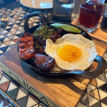 Chica Miami - Paisa Breakfast Bowl - Latin American Near Me - Miami, Florida