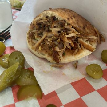 OMG Shawarma - Chicken shawarma pita - Mediterranean Near Me - New York, New York OMG Shawarma - Chicken shawarma pita - Mediterranean Near Me - New York, New York