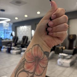 Honest Nails & Spa - The beautiful set Maddie did