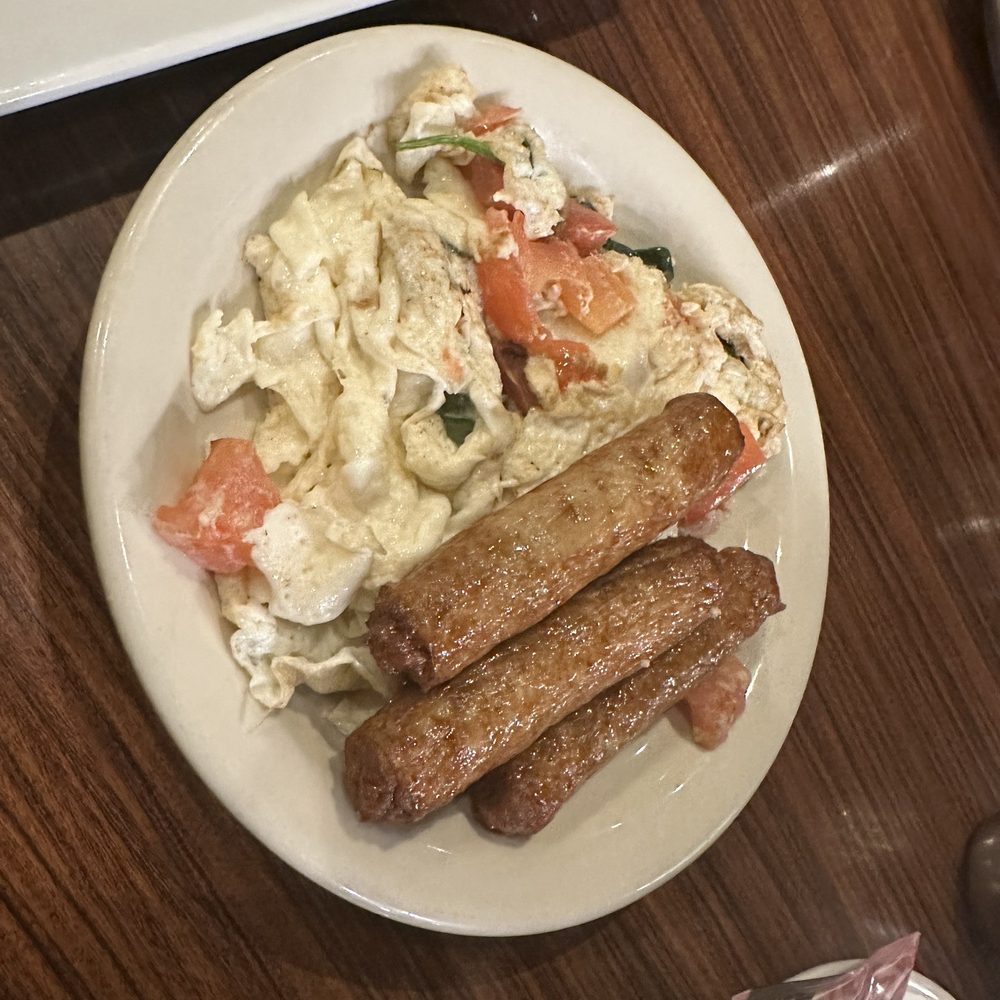 The Diner at Webb Gin - Turkey sausage with scrambled egg white with tomatoes and spinach - Diners Near Me - Snellville, Georgia