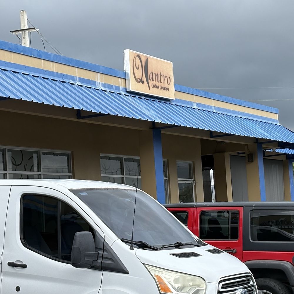 Qlantro - Rótulo exterior - Seafood Near Me - Yauco, Puerto Rico