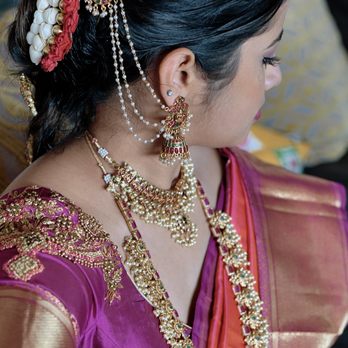 John Houston Films - Wedding video snippet of Bride getting ready - Videographers Near Me John Houston Films - Wedding video snippet of Bride getting ready - Videographers Near Me