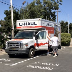Silo Mini Storage - 17 ft Uhaul truck ready to go for a customer!