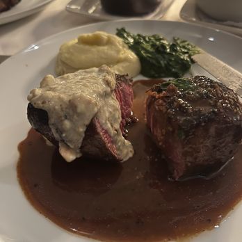 Delmonico's - Steakhouses Near Me - New York, New York