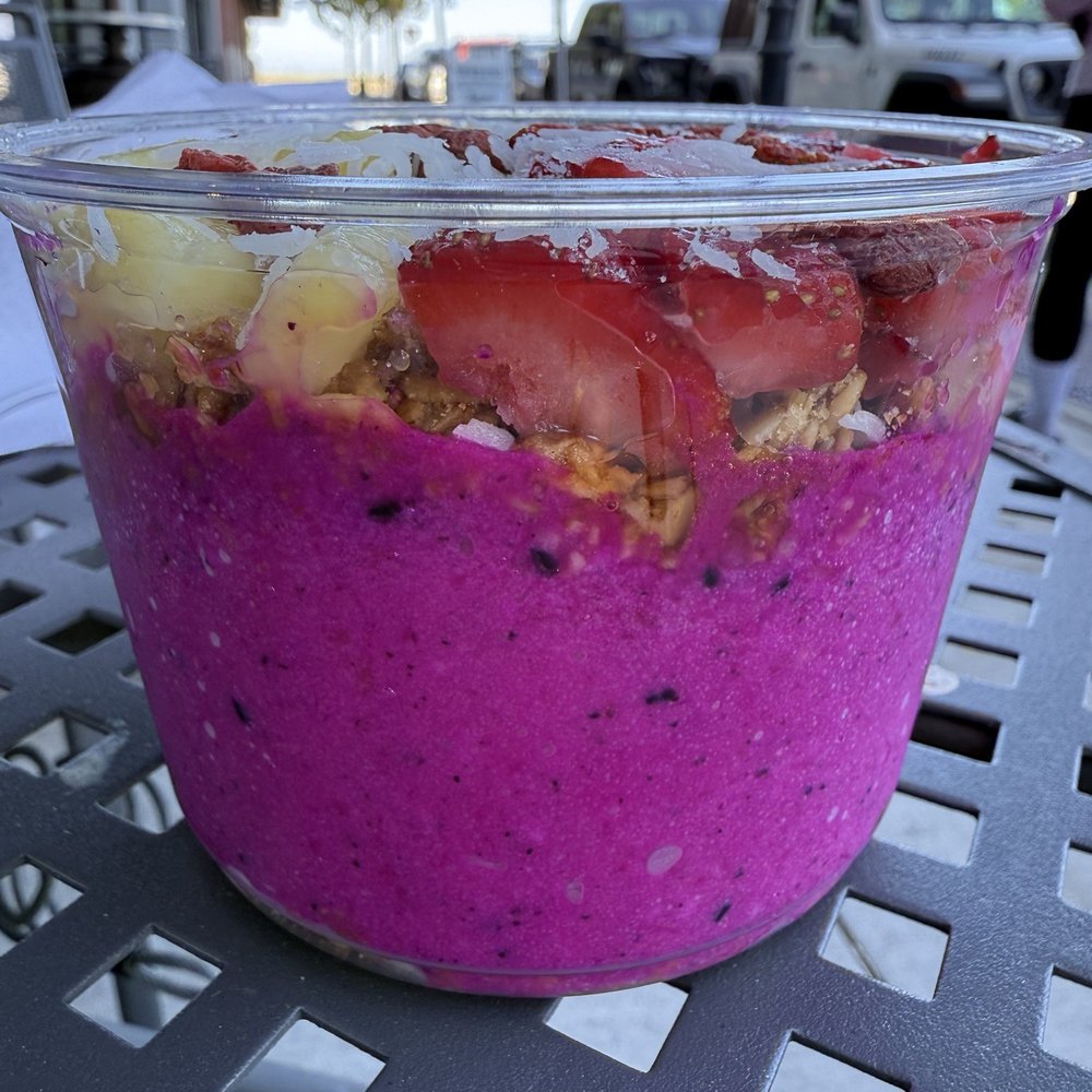 Dream Bowlz - Fantasy Bowl - Acai Bowls Near Me - Hercules, California Dream Bowlz - Fantasy Bowl - Acai Bowls Near Me - Hercules, California