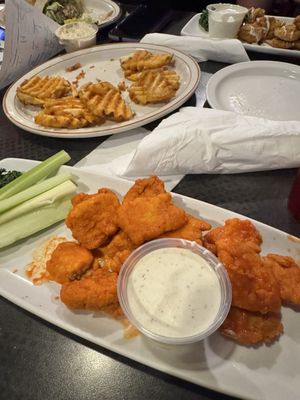 Bunny's Bar & Grill by null