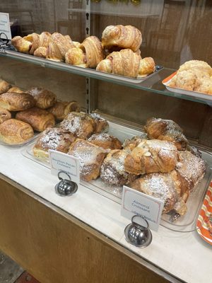 The Ginger’s Bread & Co. by null