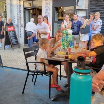 Restaurante Tascardoso - Front of restaurant from outdoor dining area. - Modern European Near Me - Lisbon, 11 Restaurante Tascardoso - Front of restaurant from outdoor dining area. - Modern European Near Me - Lisbon, 11