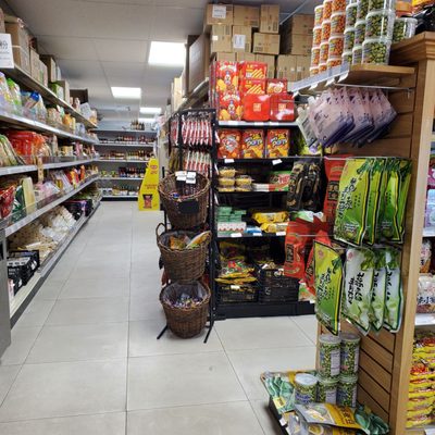 Hanna & Tiger's Asian Mart 小卖部 by null