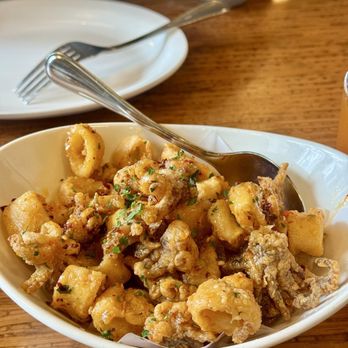 Willi's Seafood & Raw Bar - Seafood Near Me - Healdsburg, California
