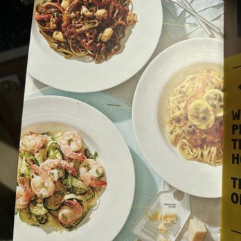 California Pizza Kitchen - Pizza Near Me - Sacramento, California