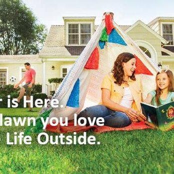 TruGreen - Acadiana - a woman and a girl sitting in a teepee reading a book - Pest Control Near Me - Scott, Louisiana TruGreen - Acadiana - a woman and a girl sitting in a teepee reading a book - Pest Control Near Me - Scott, Louisiana