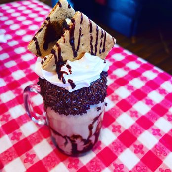 Roys Cafe - ChocoRoko - Cafes Near Me - Barstow, California Roys Cafe - ChocoRoko - Cafes Near Me - Barstow, California