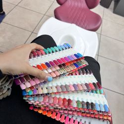 Lovely Nails Studio