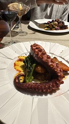 Castas e Pratos by null