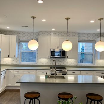 Mistival - Bathroom - Kitchen & Floors - a clean, modern kitchen - Flooring Near Me - Gaithersburg, Maryland Mistival - Bathroom - Kitchen & Floors - a clean, modern kitchen - Flooring Near Me - Gaithersburg, Maryland
