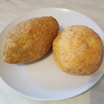 Gennaro Delicatessen - Arancini is life - Delis Near Me - London, XGL