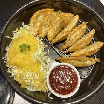 Dawa Kitchen - Mandu - Korean Near Me - Garden grove, California