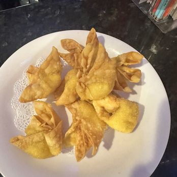 Jasmine Garden - 10 Crab Rangoons - Japanese Near Me - Norton, Massachusetts