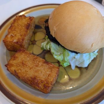 The Toasty Badger - Chicken fried Portobello sando - Diners Near Me - Austin, Texas The Toasty Badger - Chicken fried Portobello sando - Diners Near Me - Austin, Texas