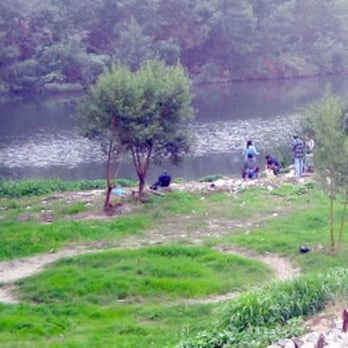 San Gabriel River Bike Path - A popular fishing spot, along the San Gabriel River hiking and Biking Trail in 2007. - Parks Near Me - El Monte, California San Gabriel River Bike Path - A popular fishing spot, along the San Gabriel River hiking and Biking Trail in 2007. - Parks Near Me - El Monte, California