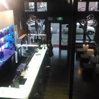 811 Oakland - Bars Near Me - Oakland, California 811 Oakland - Bars Near Me - Oakland, California