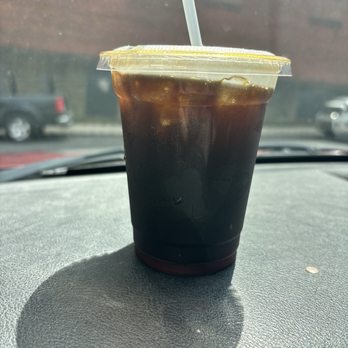 Victus Coffee - Honey Mint Cold Brew - Coffee & Tea Near Me - Hartford, Connecticut