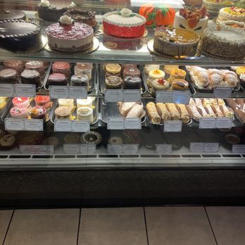 Primrose Bakery - Selection - Bakeries Near Me - Pleasanton, California
