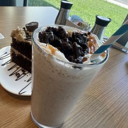 68 Hundred Bistro