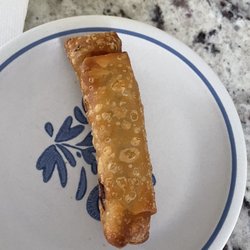 Yum Yum's - Eggroll