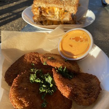 Trend Urban Cafe - Fried Green Tomatoes and Portabella Patty Melt - Tacos Near Me - Stone Mountain, Georgia Trend Urban Cafe - Fried Green Tomatoes and Portabella Patty Melt - Tacos Near Me - Stone Mountain, Georgia
