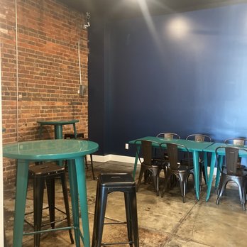 Ruby & Lee - Back eating area - Coffee & Tea Near Me - Livingston, Tennessee Ruby & Lee - Back eating area - Coffee & Tea Near Me - Livingston, Tennessee