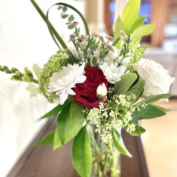 Hill House Flower Design