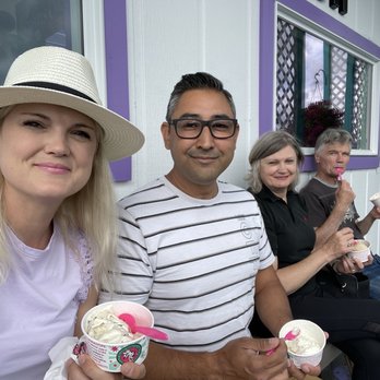 Peanuts - Ice Cream & Frozen Yogurt Near Me - Eagle River, Wisconsin