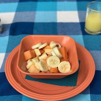 Azul - Fruta temporal (seasonal fruit) - Breakfast & Brunch Near Me - Puerto Vallarta, JAL