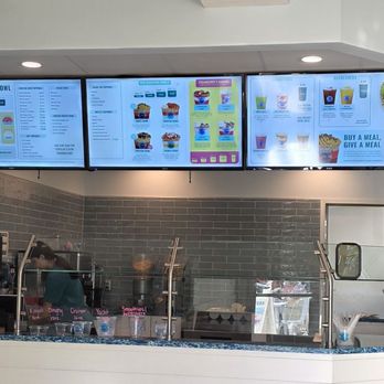 Nautical Bowls - Inside the store - Acai Bowls Near Me - Minneapolis, Minnesota