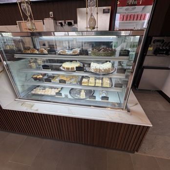 Kickstarrt Coffee And More - Dessert Selection - Cafes Near Me - Carmel, Indiana