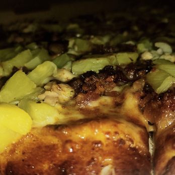 Mountain Mike's Pizza - Pineapple chicken pizza - Pizza Near Me - Gold River, California