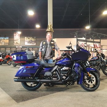 Harley-Davidson of Tucson - 2020 Road Glide Limited - Motorcycle Dealers Near Me - Tucson, Arizona Harley-Davidson of Tucson - 2020 Road Glide Limited - Motorcycle Dealers Near Me - Tucson, Arizona