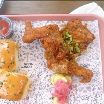 Honeymoon Chicken - 3pc Combo - Chicken Shop Near Me - Washington, DC, District of Columbia Honeymoon Chicken - 3pc Combo - Chicken Shop Near Me - Washington, DC, District of Columbia