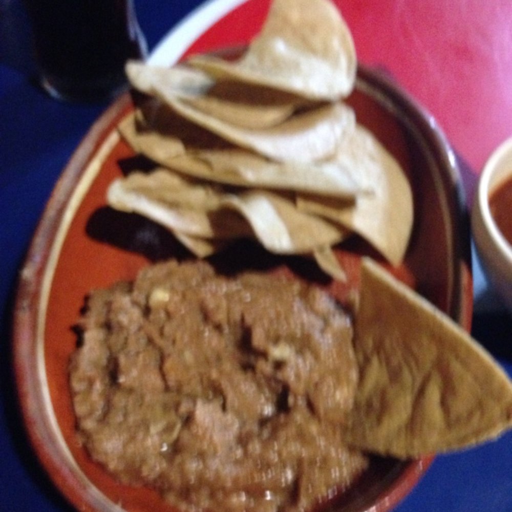 Carnes En Su Julio - Chips and delicious frijoles - Street Vendors Near Me - Zapopan, JAL
