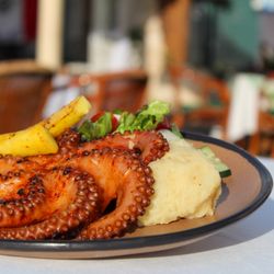 Xkat-Ik restaurante yucateco y mexicano - PULPO ZARANDEADO