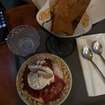 Sweet Mong - Strawberry cheesecake shaved ice & Nutella fish - Coffee & Tea Near Me - Las Vegas, Nevada Sweet Mong - Strawberry cheesecake shaved ice & Nutella fish - Coffee & Tea Near Me - Las Vegas, Nevada