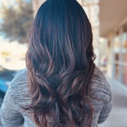 Ty Salon