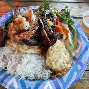 Short Round - Fresh af - Vietnamese Near Me - Portland, Oregon Short Round - Fresh af - Vietnamese Near Me - Portland, Oregon