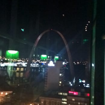 360 Rooftop Bar - Lounges Near Me - St. Louis, Missouri